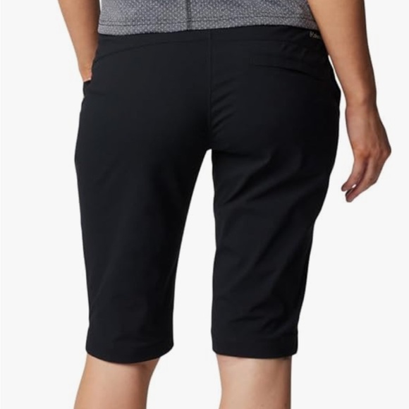 Columbia Women's Anytime Outdoor Black Bermuda Shorts With Pockets - Picture 3 of 16